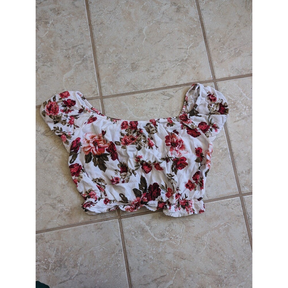 Floral Ruched Crop Top
